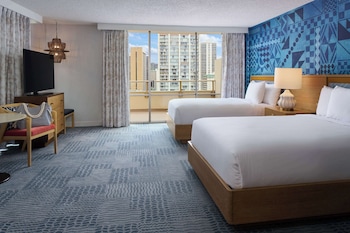 Room, 2 Double Beds, Mobility Accessible (Waikiki View)