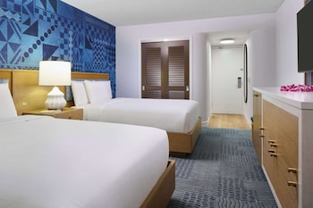 Room, 2 Double Beds, Mobility Accessible (Waikiki View)