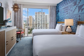 Room, 2 Double Beds (Waikiki View)