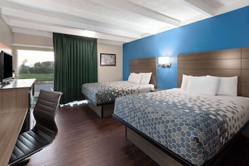 Room, 2 Queen Beds, Non Smoking