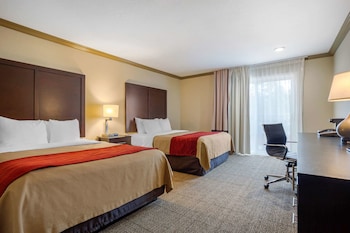 Standard Room, 2 Queen Beds, Non Smoking