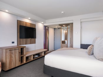 Club Room, 1 King Bed, Club Lounge Access