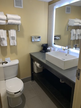 Standard Room, 2 Queen Beds, Non Smoking