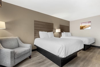 Standard Room, 2 Queen Beds, Non Smoking, Refrigerator & Microwave