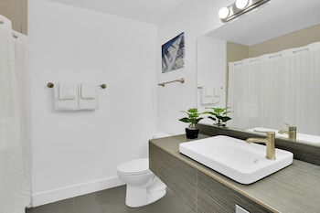 Premier East 1 Bedroom