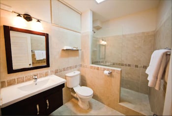 Deluxe Studio Suite, 1 Bedroom, Kitchen, Beachfront