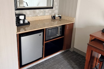 Suite, 1 King Bed