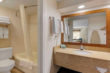 Suite, Multiple Beds, Non Smoking, Refrigerator & Microwave
