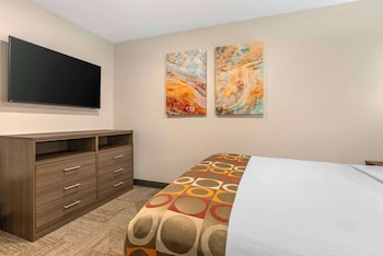 Suite, Multiple Beds, Non Smoking, Refrigerator & Microwave