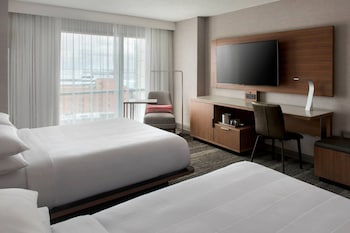 Club Room, 2 Queen Beds
