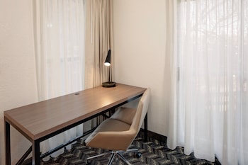 Studio, 1 Queen Bed with Sofa bed