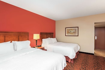 Two queen beds non smoking