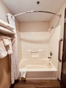 Room, 2 Queen Beds, Non Smoking