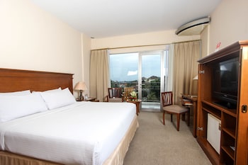 Boutique Room