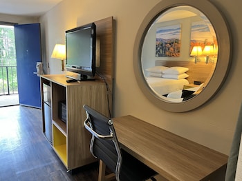 Double Room, 2 Double Beds