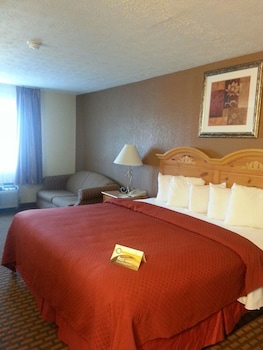 Standard Room, 1 King Bed, Non Smoking