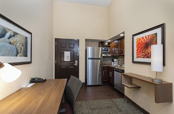 Studio Suite, Accessible (Communications)