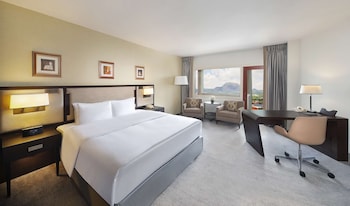 Deluxe Room, 1 King Bed