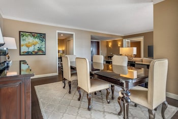 Room, 1 King Bed (Bayfront Corpus Christi)