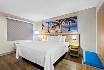 Standard Room, 1 King Bed