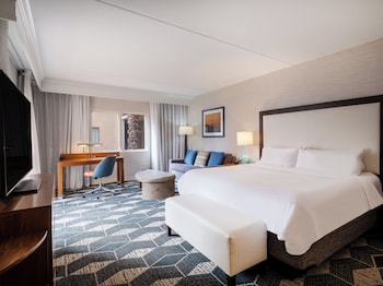 Standard Room, 1 King Bed with Sofa bed, Balcony
