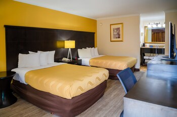 Room, 2 Double Beds, Smoking