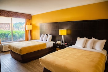 Standard Room, 2 Double Beds, Non Smoking