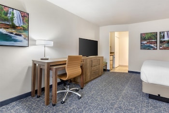 Suite, 1 King Bed, Non Smoking, Refrigerator & Microwave