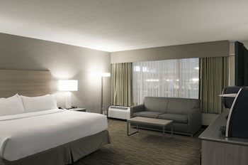 Standard Room, 2 Queen Beds, Accessible, Pool Access (Communications)