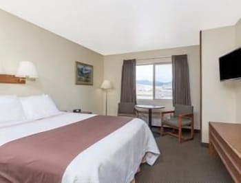 Standard Room, 1 Queen Bed