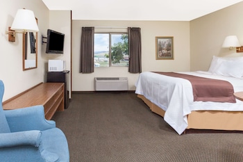 Standard Room, 1 King Bed, Accessible