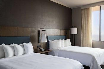 Deluxe Room, 2 Queen Beds
