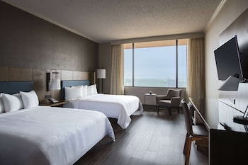 Deluxe Room, 2 Queen Beds