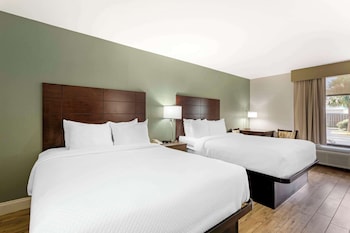 Room, 2 Queen Beds, Non Smoking