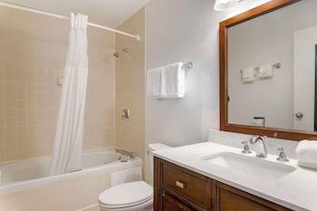 Room, 2 Queen Beds, Non Smoking