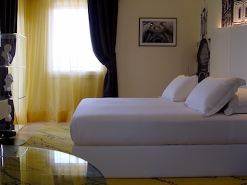 Premium Suite, 1 King Bed