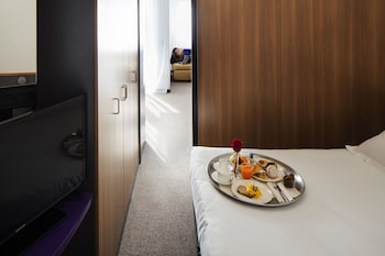 Standard Quadruple Room, 1 Double Bed with Sofa bed, Balcony