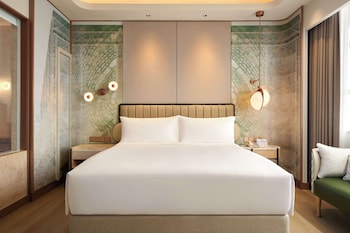 King Premium Suite with Lounge Access