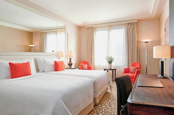Art Déco Deluxe Twin