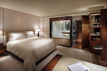Deluxe Double Room (Outdoor Pool Access Excluded)