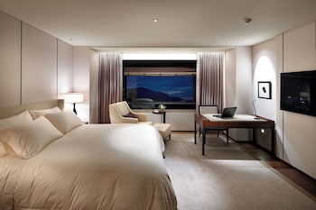Deluxe Double Room (Outdoor Pool Access Excluded)