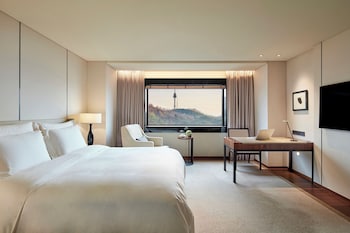 Deluxe Double Room (Outdoor Pool Access Excluded)