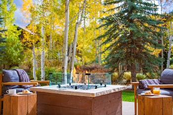 King Patio with Firepit