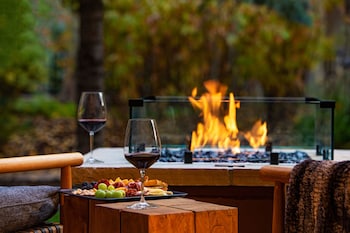 King Patio with Firepit