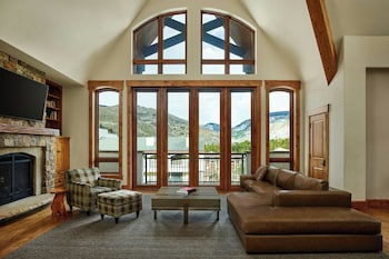 3-bedroom penthouse