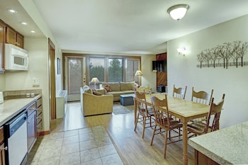 Deluxe Condo, 1 Bedroom