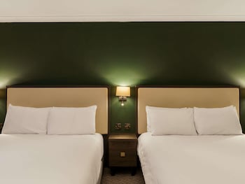 Classic Room, 2 Queen Beds