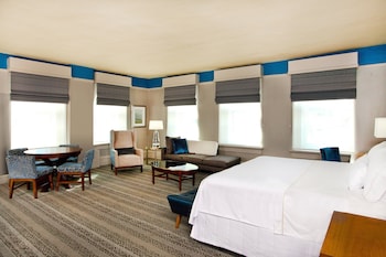 Studio Suite, 1 King Bed, Corner