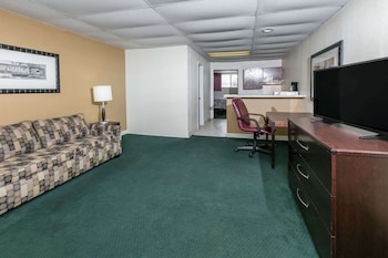 Suite, 1 King Bed