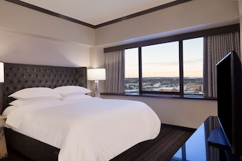 Traditional Room, 1 King Bed